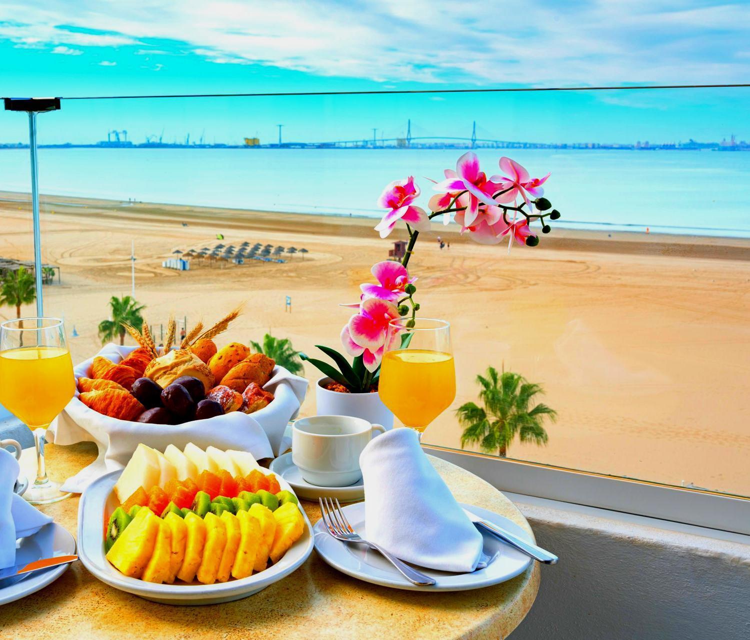 Hotel Puerto Bahia & Spa El Puerto de Santa Maria Luaran gambar