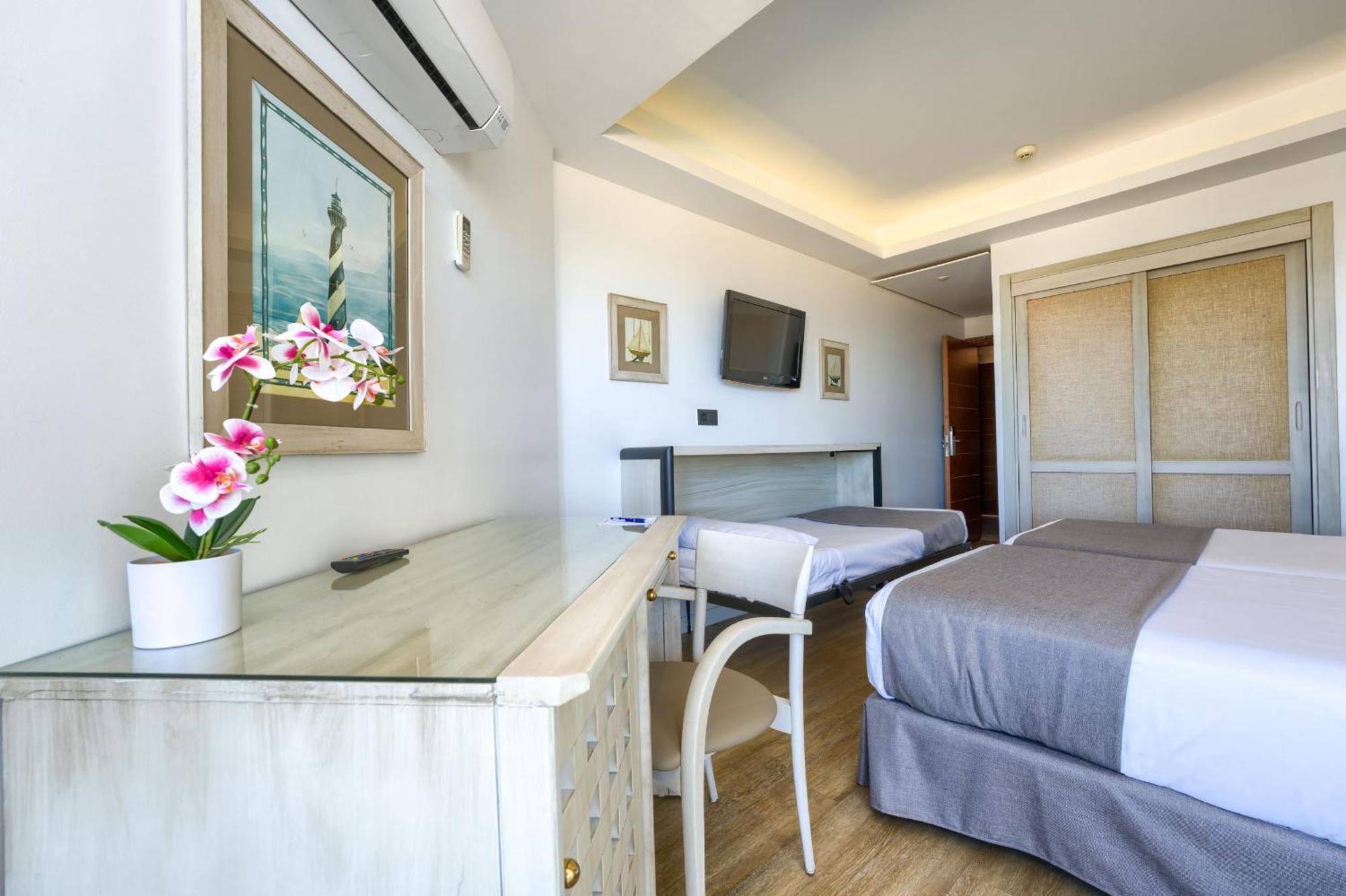 Hotel Puerto Bahia & Spa El Puerto de Santa Maria Luaran gambar