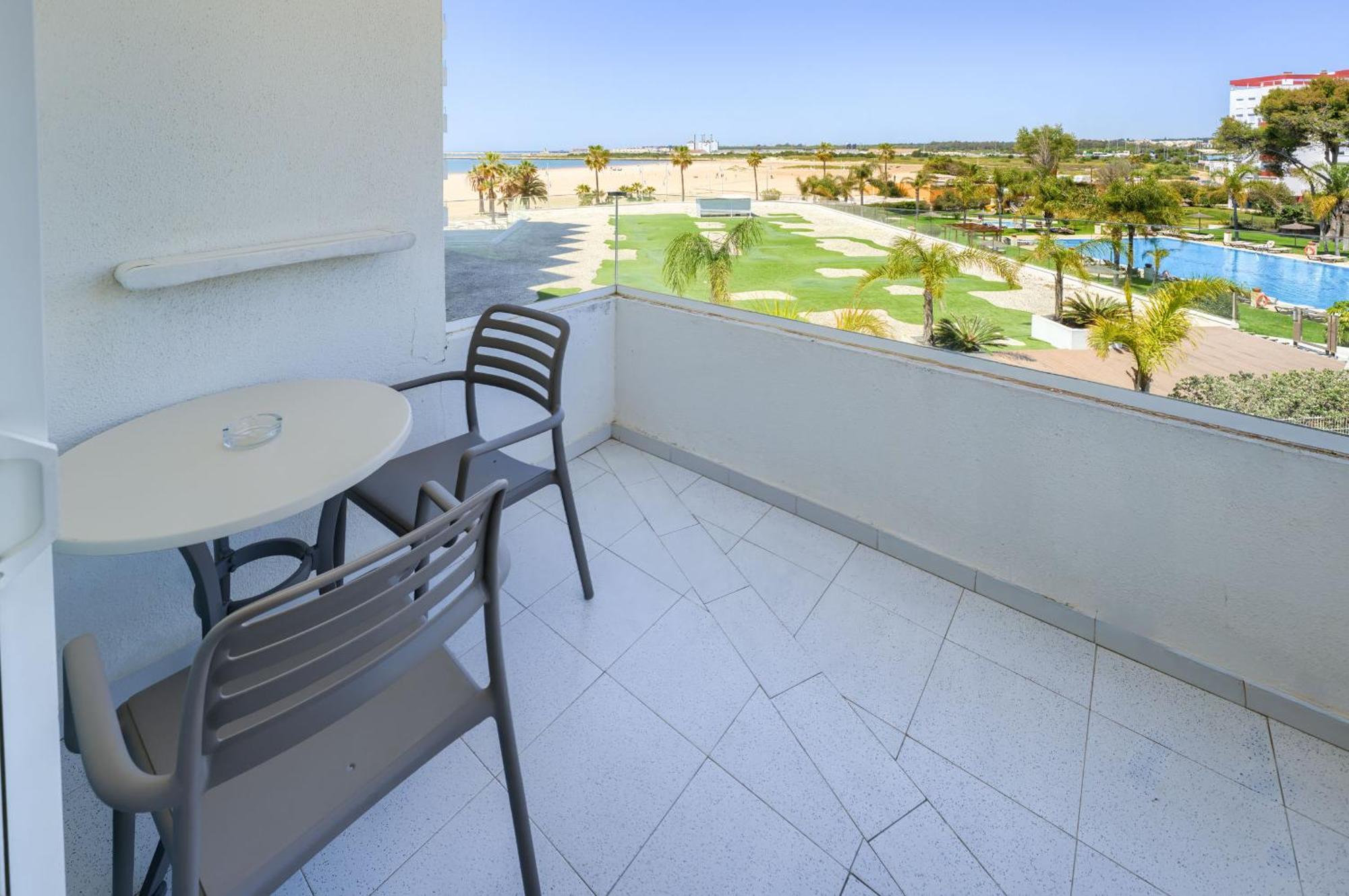 Hotel Puerto Bahia & Spa El Puerto de Santa Maria Luaran gambar